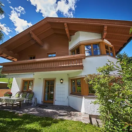Landhaus Felix Holiday home *